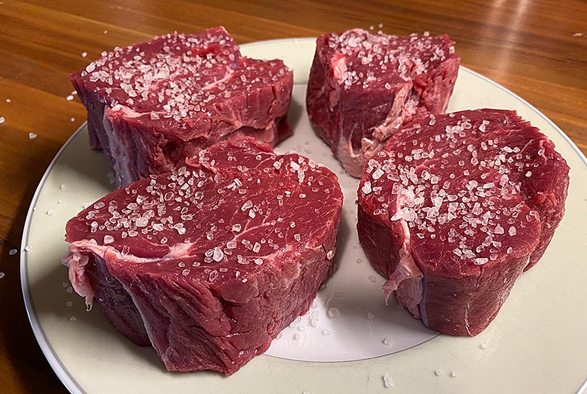 Rindfleisch Steak richtig salzen