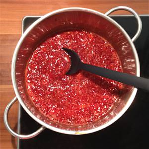 Erdbeermarmelade kochen