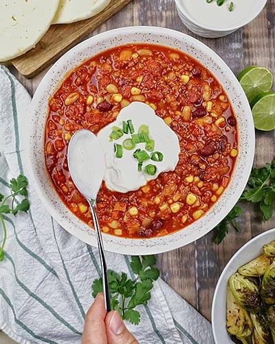 vegetarischer Linseneintopf mit Fetakäse